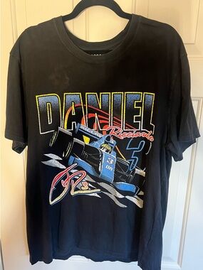 Daniel Ricciardo F1 Racing Graphic Tee - SIZE XL